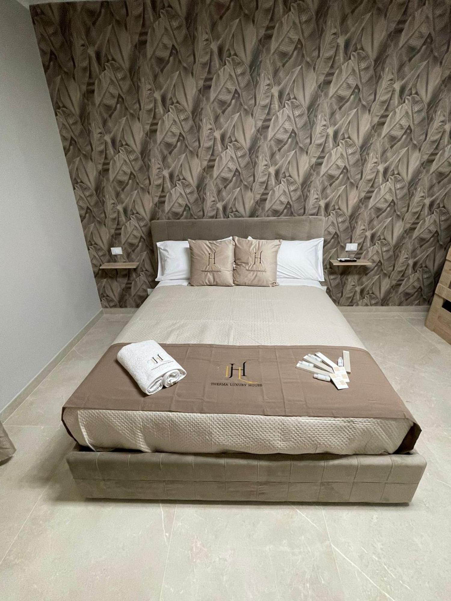 Therma Luxury House Termoli Exterior photo